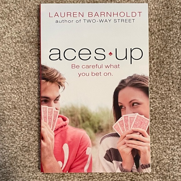 Aces Up Book Like New - Picture 1 of 2
